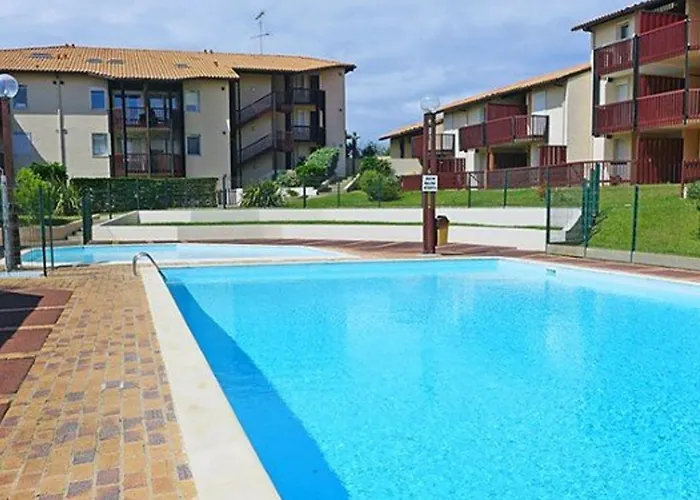 T2 A 50m Du Avec Piscine Et Parking - Fr-1-379-173 Lejlighed